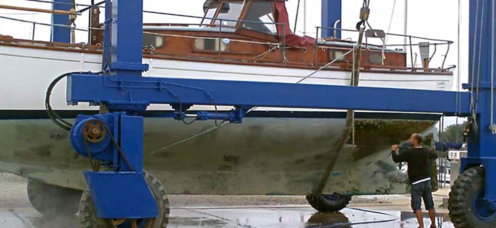 Seasurveys timber yacht surveyor